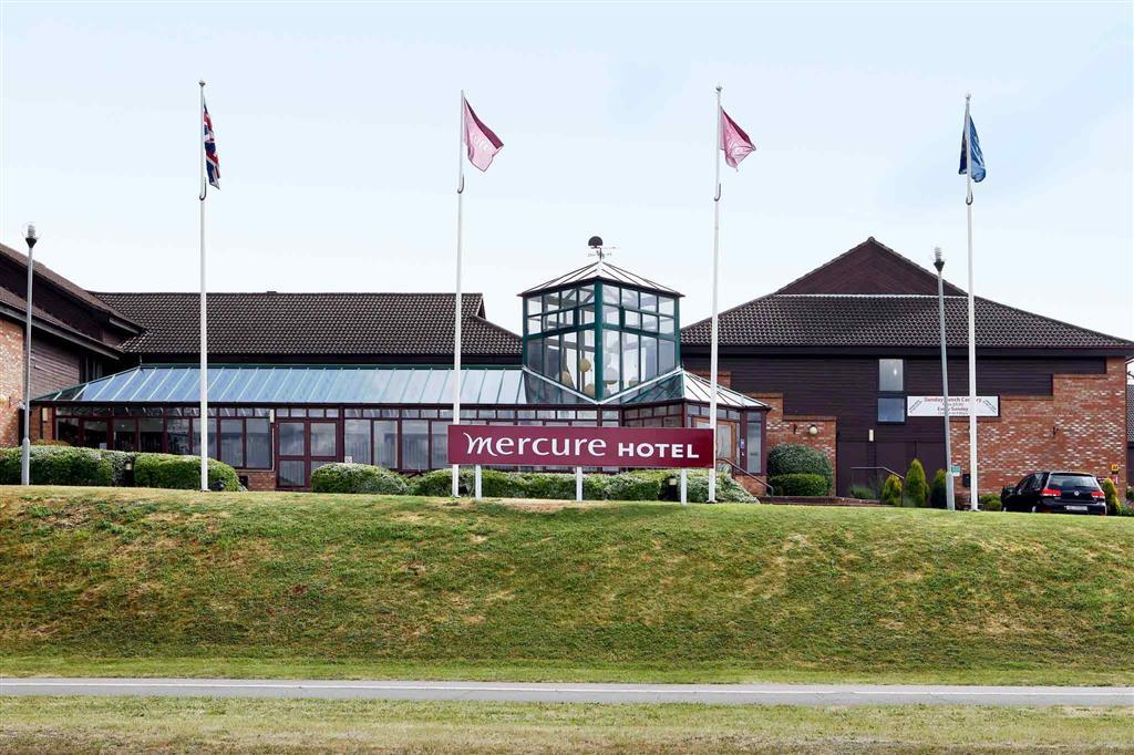Mercure Hatfield Oak Hotel Extérieur photo