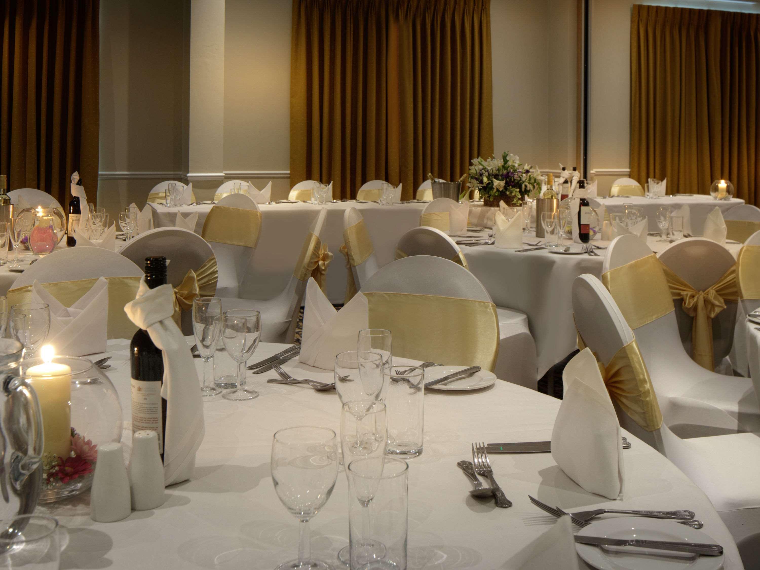 Mercure Hatfield Oak Hotel Extérieur photo