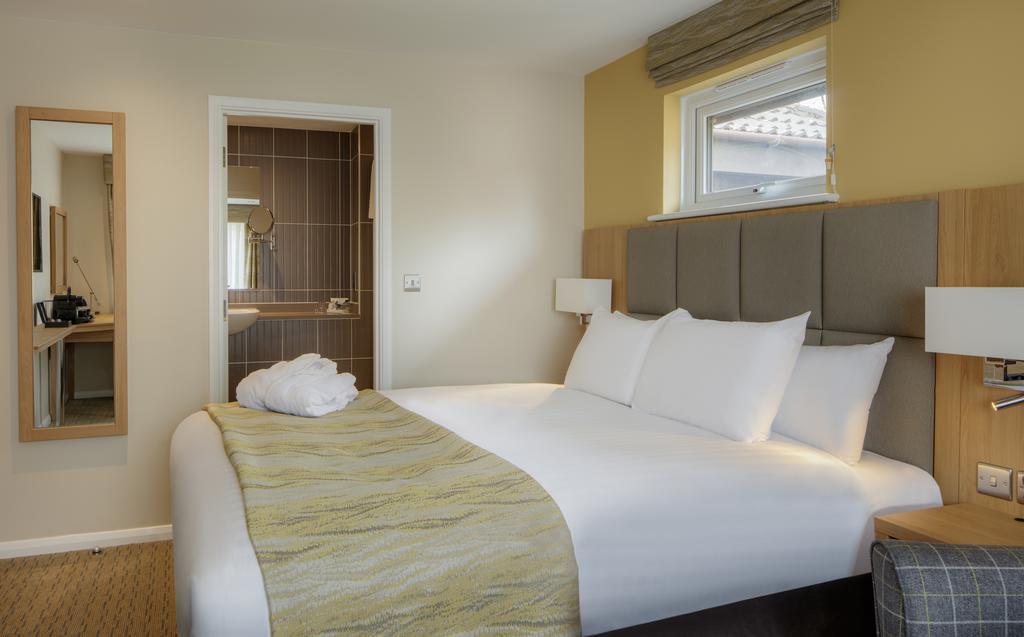 Mercure Hatfield Oak Hotel Extérieur photo