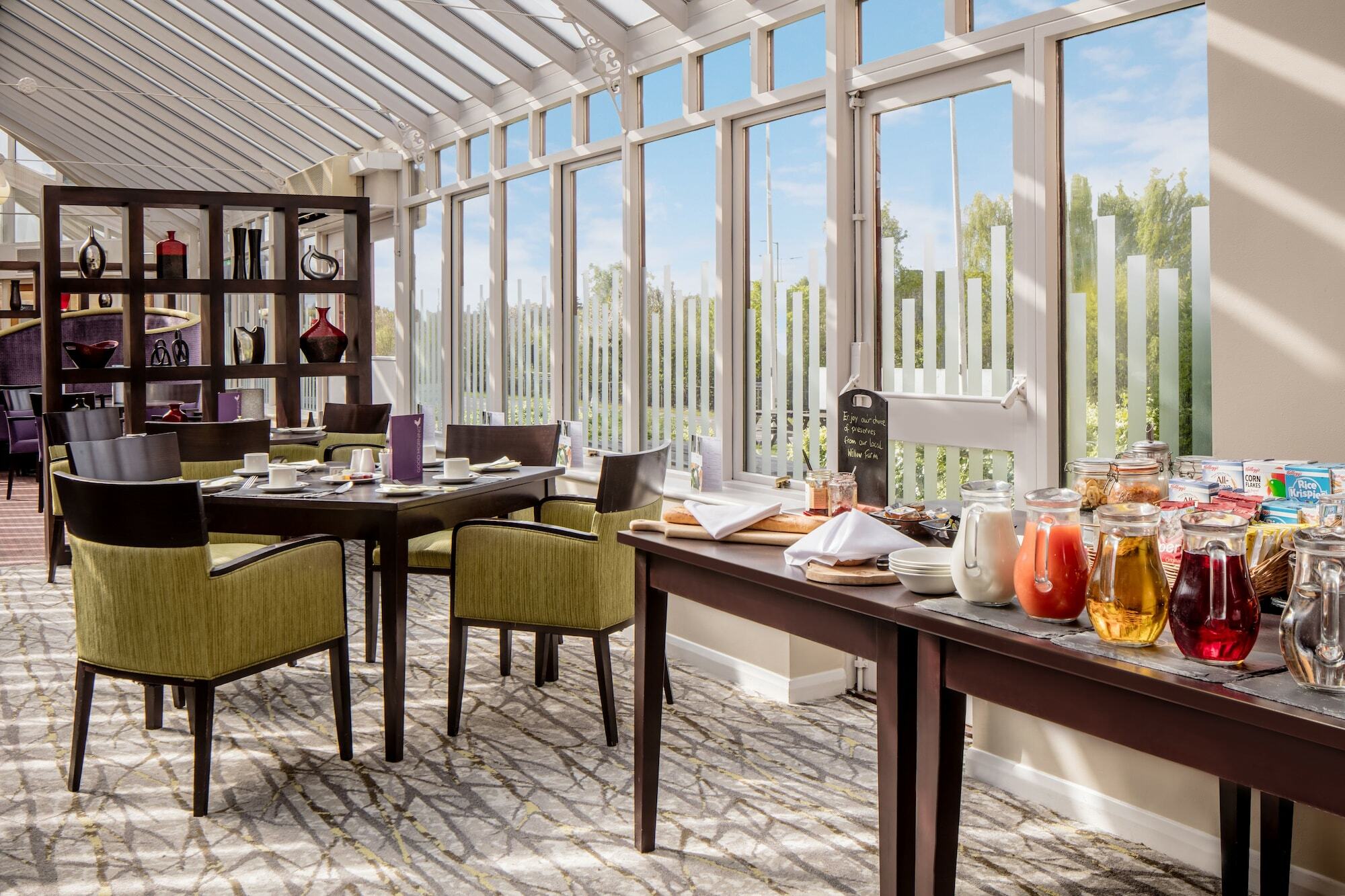 Mercure Hatfield Oak Hotel Extérieur photo